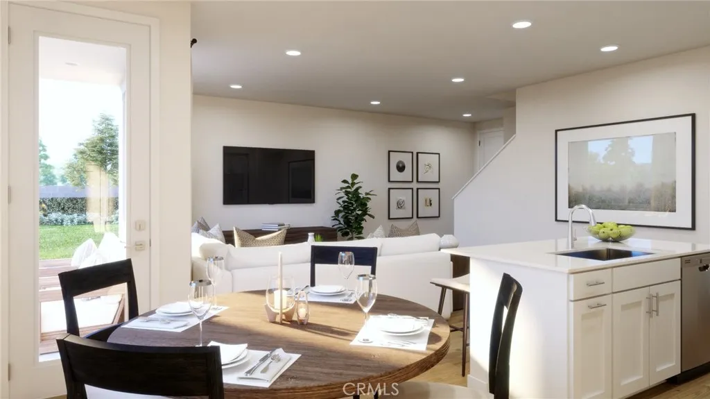 7014 Solara Way, Westminster, California 92683 home-pic-7